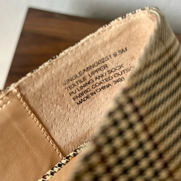 Steve Madden platform Maryjane with block heel. - Picture 7 of 8